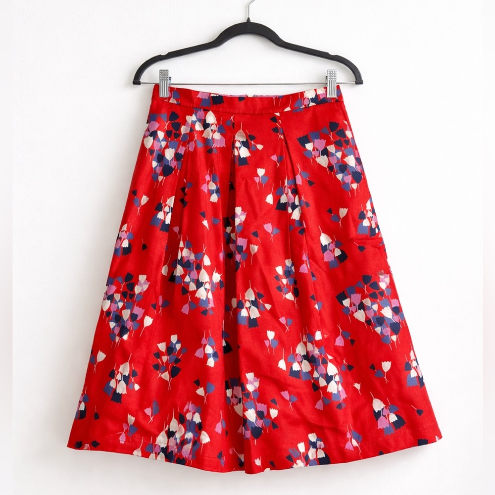 Boden Red Floral A-Line Midi Skirt Size 2 Side Pockets Zip